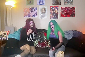 Drag Queens Read Sexy Reddit Posts