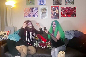 Drag Queens Read Sexy Reddit Posts
