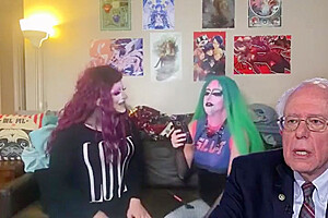 Drag Queens Read Sexy Reddit Posts