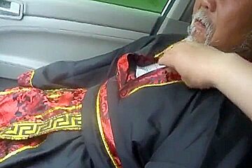Drive The Old Man To The Suburbs And Masturbate The Old Man