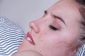 Dulcie and Willow are alone at home and in the mood to make love for a while