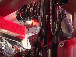 Dutch hooker rides and gets mouth jizzed
