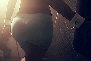 E711 Amia Miley Make Em Sweat