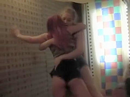 EURO33 Sexy daisy catfight