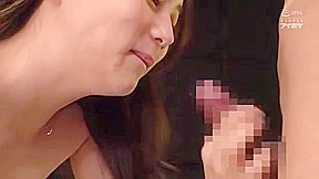 Erotic woman who feels and writhes,02588
