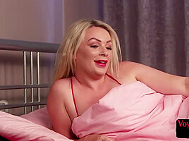 European bigboobs voyeur watches BF during his wanking