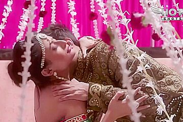 Exciting Indian Babe Hot Erotic Video