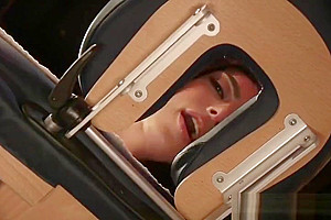 Feetloving TS massaged before pussyfucking