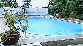 Fetching Dru Berrymore is making dude cum