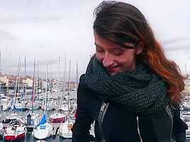 First sodomy in Sète for Melany, 23 years old!