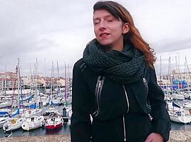 First sodomy in Sète for Melany, 23 years old!