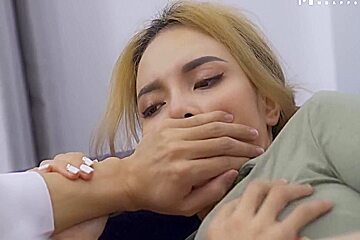 Fucked A Sexy Nanny With A Big Ass Blonde While She Was Cleaning The Room 4k