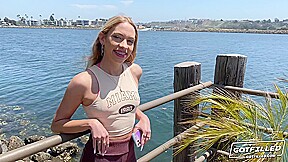 GOTFILLED Cumming up in Khloe Kapri