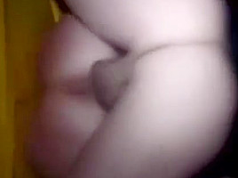 German Milf gangbanged in Swinger Club