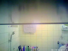 Going in bath
