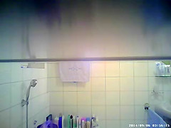 Going in bath