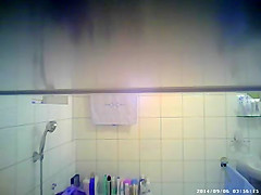 Going in bath