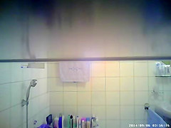 Going in bath