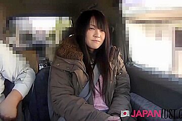Gold - Shy Japanese teen 18+ Comes Back For Sex