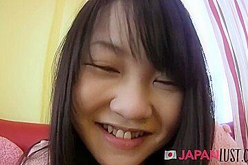 Gold - Shy Japanese teen 18+ Comes Back For Sex