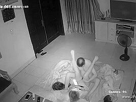 Hackers use the camera to remote monitoring of a lover's home life 610
