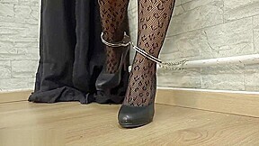 Handcuff 1