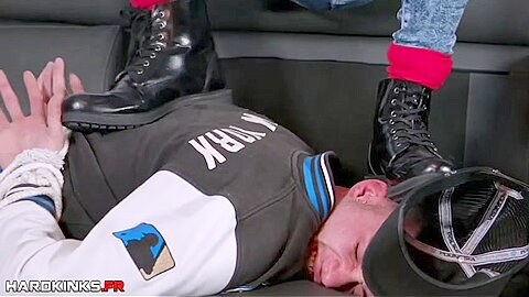 Hardkinks com - Pervert young master