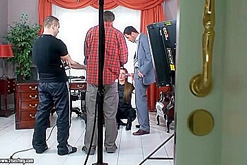Honey Winter gets double penetrated on cam