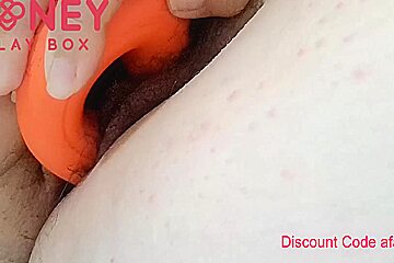 Honeyplaybox Joi The Licking Vibrator Pleasures This Natural Italian Hairy Pussy