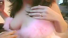 Hot Babe Receives Casting Call