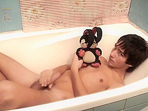 Hot Twink Jerks In Bath Boys Porn