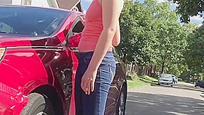 Hot blonde college girl nice ass in jeans