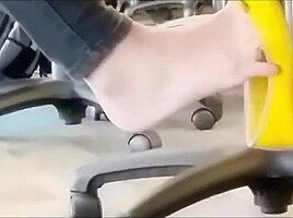Hot shoeplay in yellow flats in computer lab