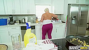 Huge Ass Maid