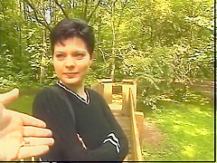 Im Wald Kennengelernt Zu Hause Gefickt