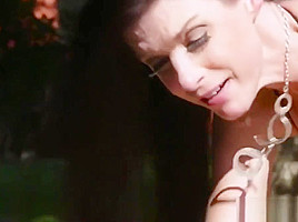 India Summer and her husband in the garden