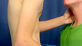 Inked twink cums while being fuked in the ass