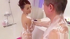 Insolent Wife Goes Nasty In The Tub