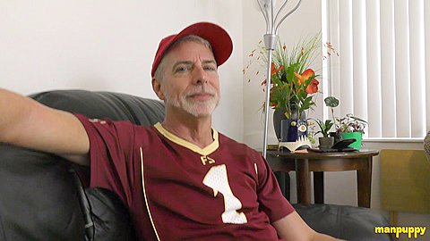 Intimate Farting with Step-Dad - Richard Lennox