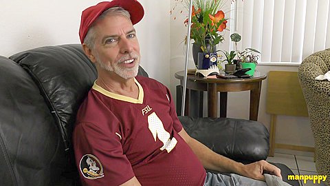 Intimate Farting with Step-Dad - Richard Lennox