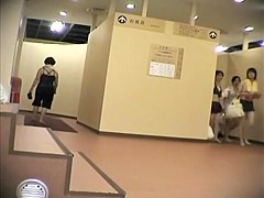 Japan ass in panty and nude on changing room dvd 438 su0303