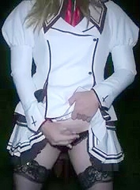 Japan cosplay cross dresse70