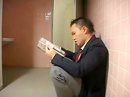 Japanese suck and handjob (uncensored)
