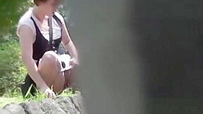 Japanese teen 18+ Pissing