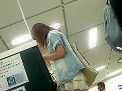 Japanese upskirt 5