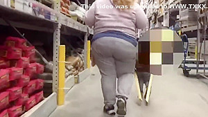Jiggly BBW PAWG Step mom in Sweats Bending Over
