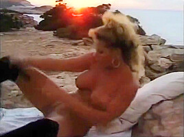 Johnni Black Adventures In Paradise 6 solo