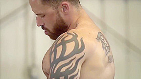 Jordan Levine barebacking Seamus OReilly