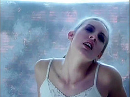 Julie Robbins smoking