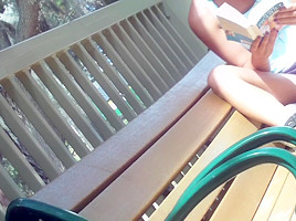 Kinky upshorts HD video of a nerdy gal